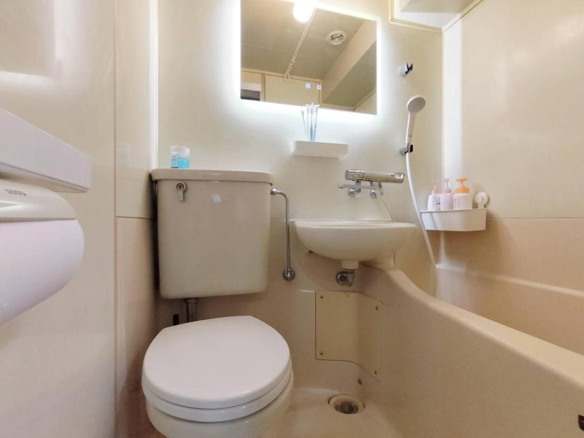 Apartemen デザイナーズルーム新宿 エレベーター付　繫華街に至近 最大6人 　飲食店集中　買い物便利 *
